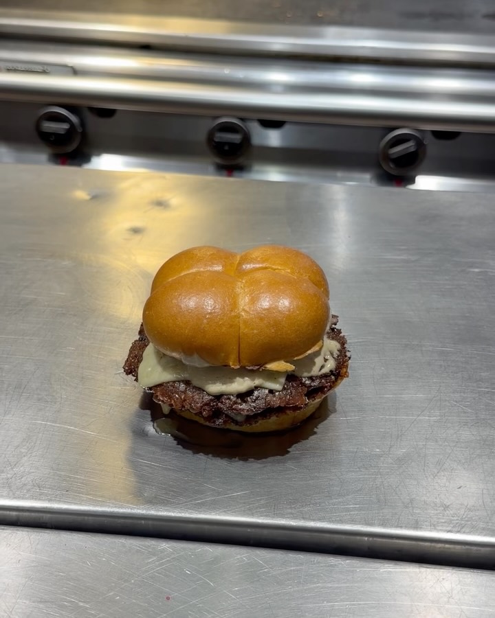 La Francis, colaboración de BR Burgers con L’ancienne